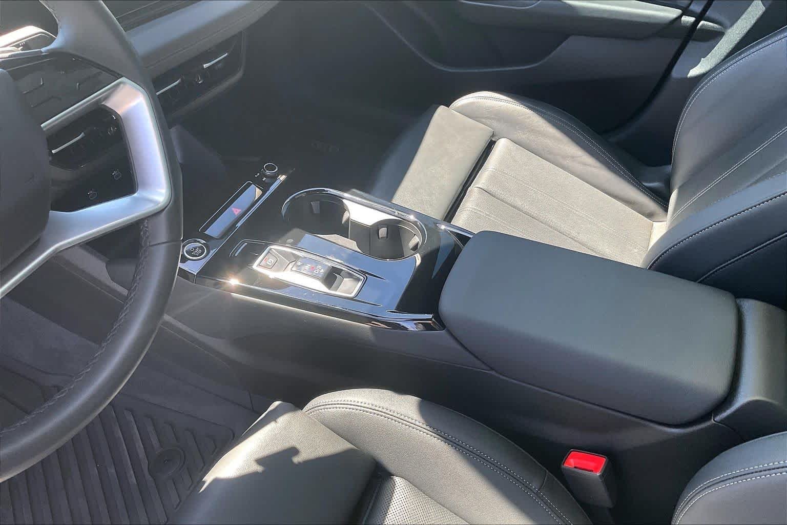 Used 2025 WHITE Audi Premium Plus image 14