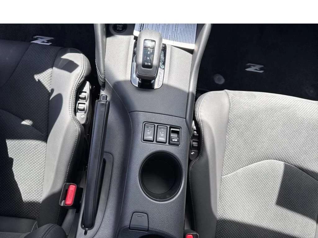 2025 Nissan Z Performance - Photo 23