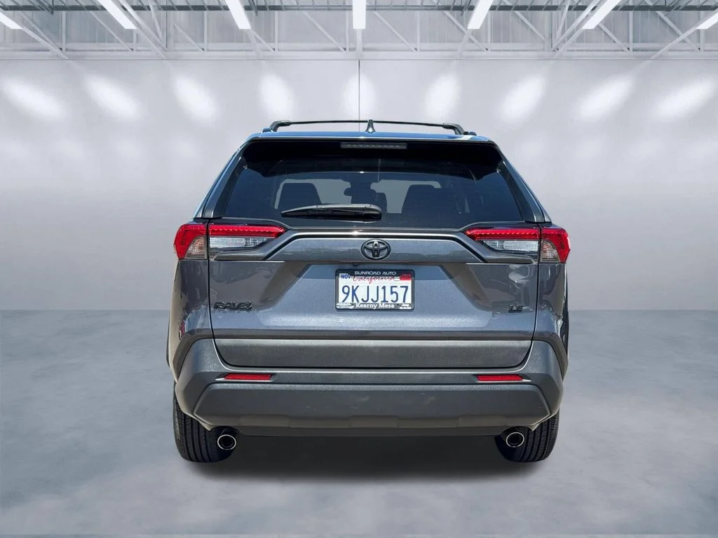 Used 2020 Gray Toyota LE image 5