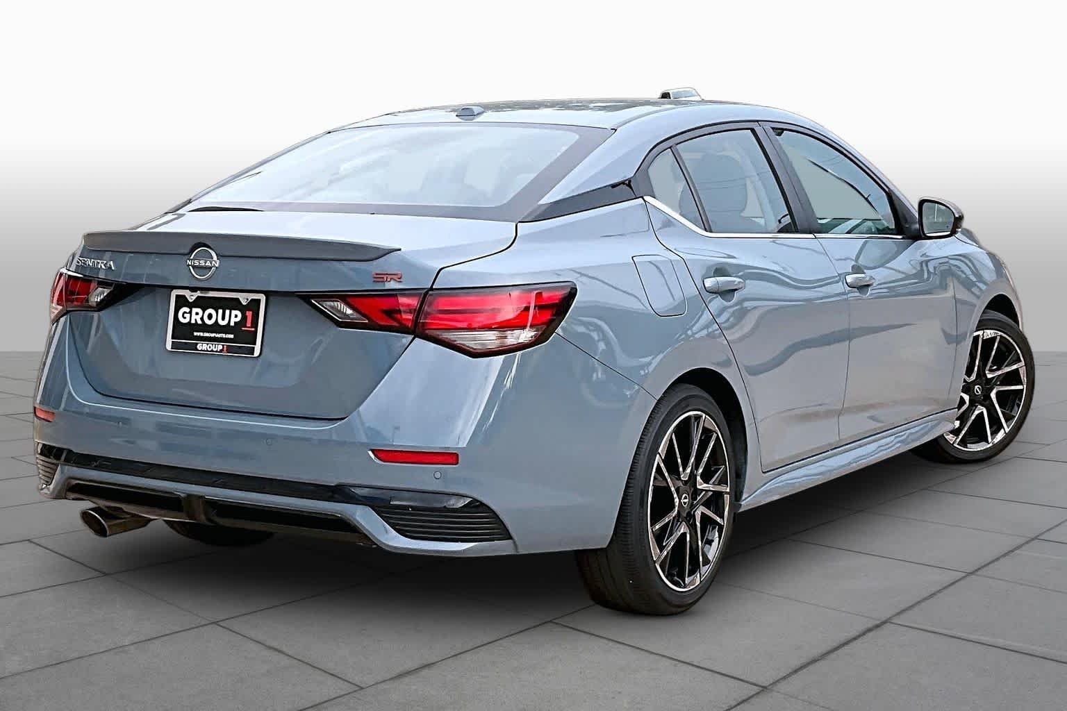 Used 2024 Atlantic Gray Metallic Nissan SR image 13