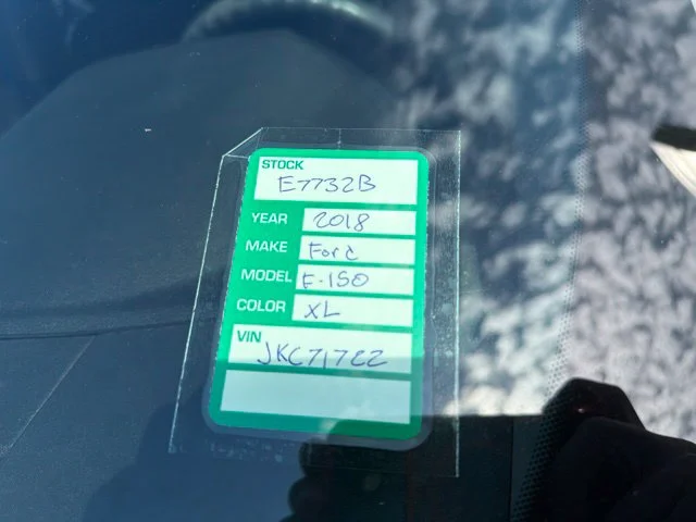 Used 2018 Blue Ford XL image 17