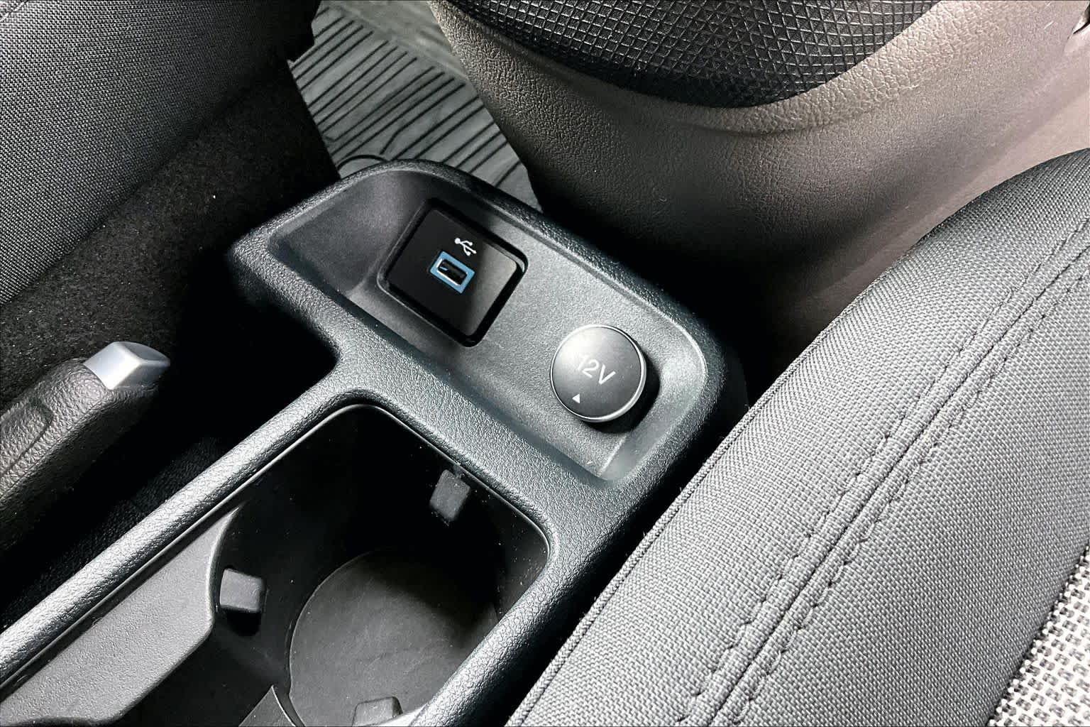 Used 2019 Frozen White Ford XL image 36