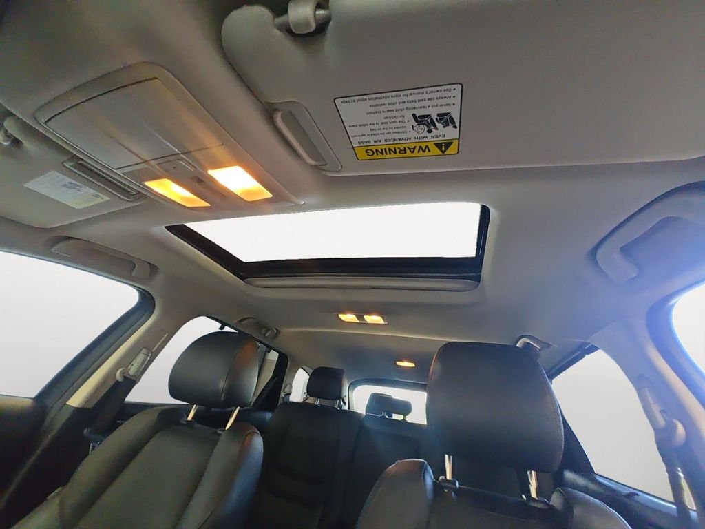 Used 2022 Blue Mazda Touring image 12