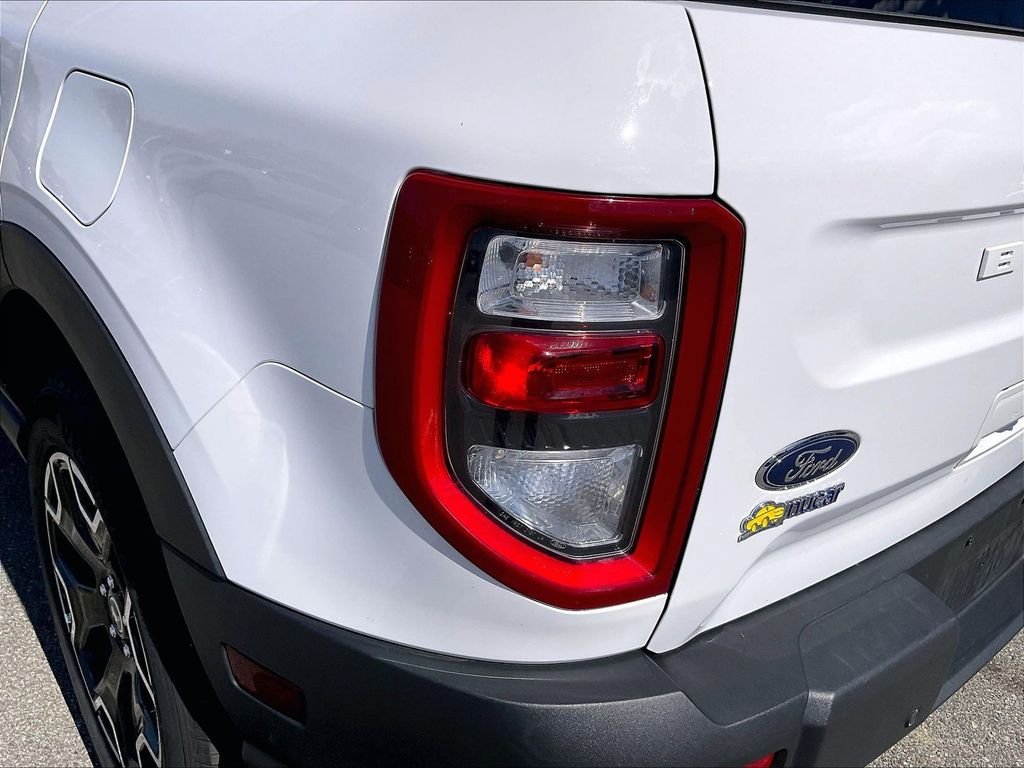 Used 2025 White Ford Outer Banks image 29