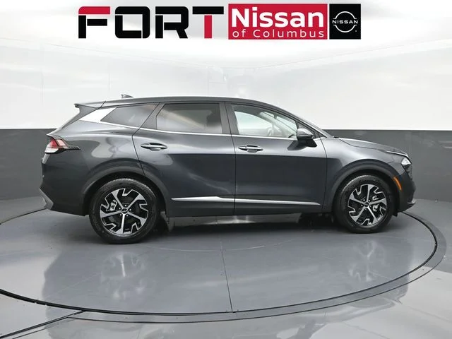 2023 Kia Sportage EX - Photo 8