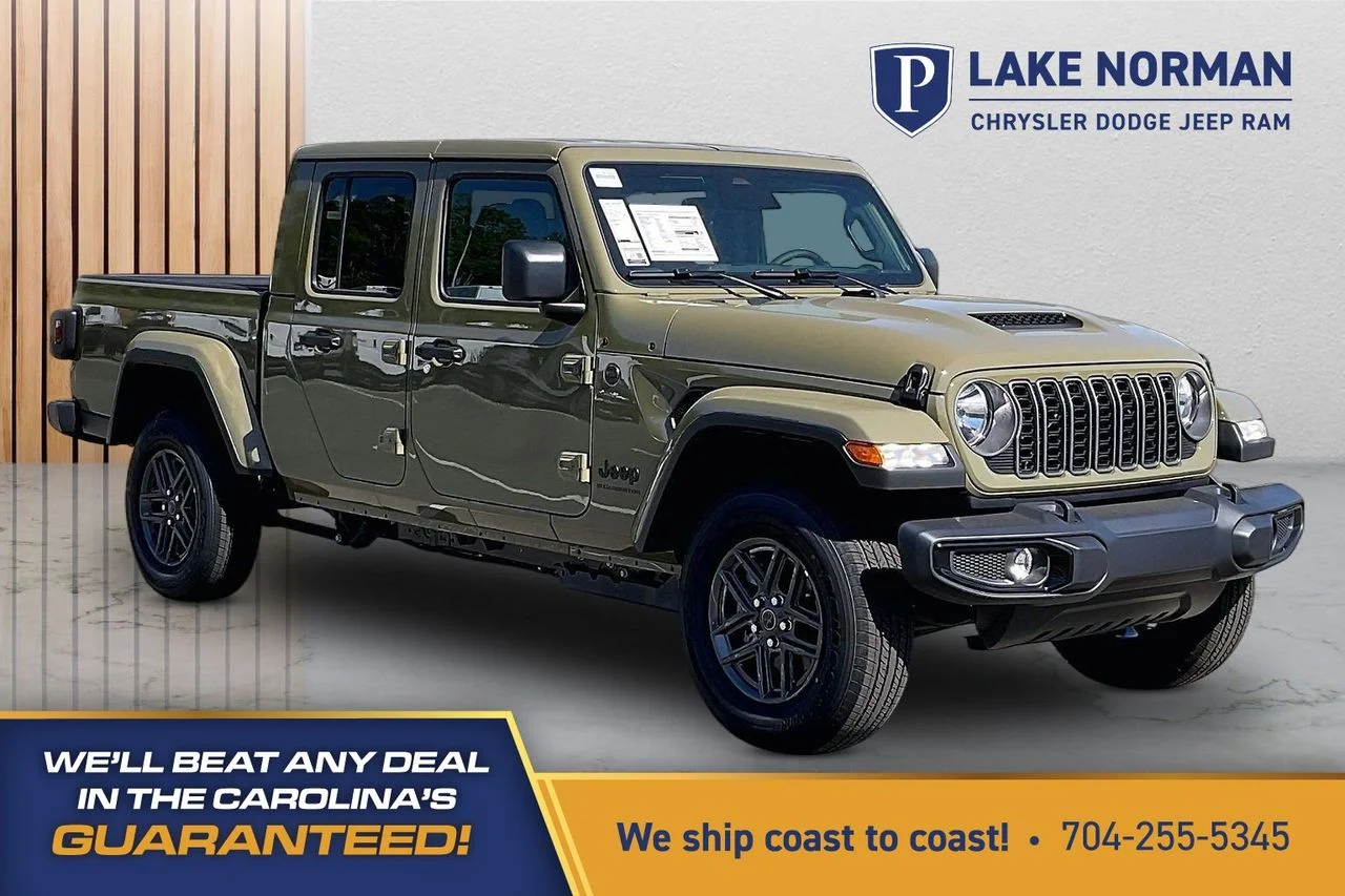 2026 Jeep Gladiator Sport S Auto's photo