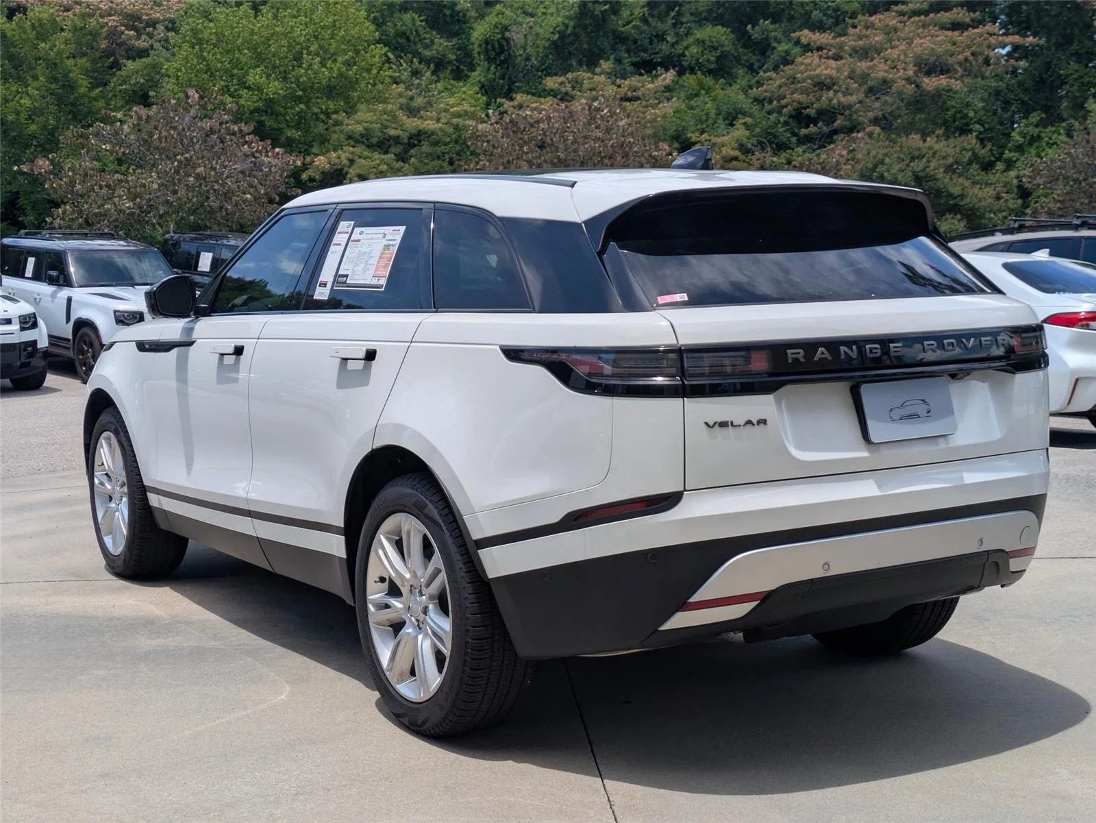 Used 2026 Fuji White Land Rover S image 7