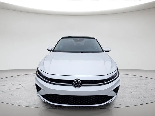 New 2026 Opal White Pearl Volkswagen 1.5T SEL image 7