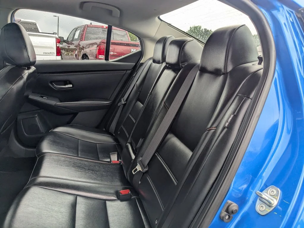 Used 2021 Electric Blue Metallic Nissan SR image 25