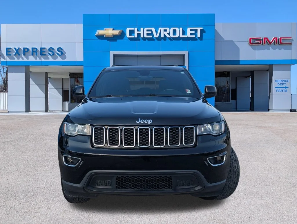 Used 2017 Black Jeep Laredo image 8