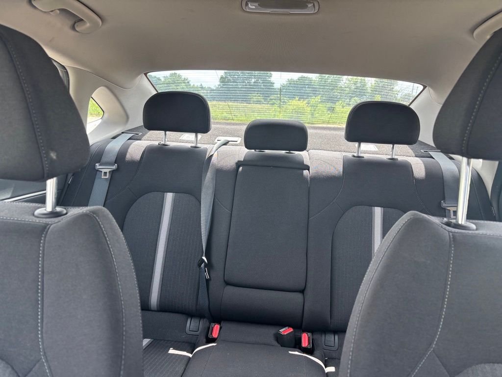 Used 2023 Gray Hyundai SEL image 20