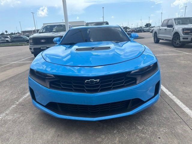 Used 2022 Rapid Blue Chevrolet LT1 image 6