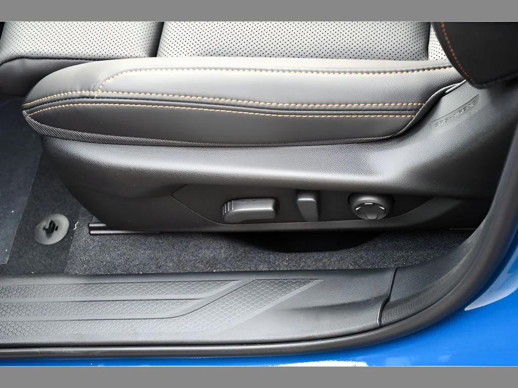 New 2026 GEYSER BLUE Subaru Wilderness image 32