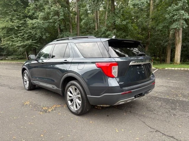 Certified Used 2023 Blue Metallic Ford XLT image 4