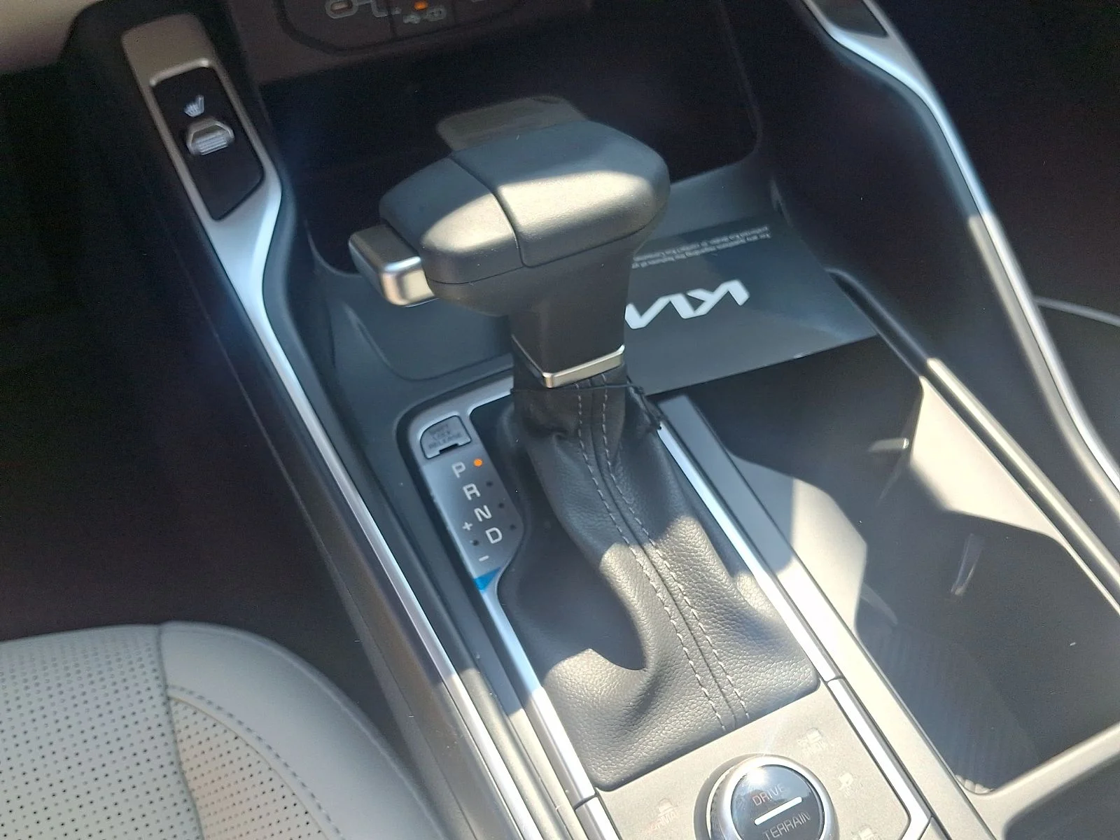 New 2026 Gray Kia S image 14