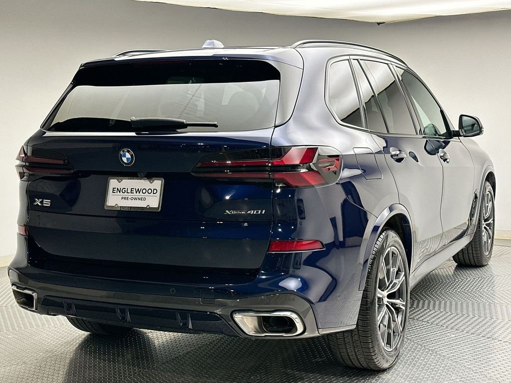 Used 2025 Blue BMW xDrive40i image 13