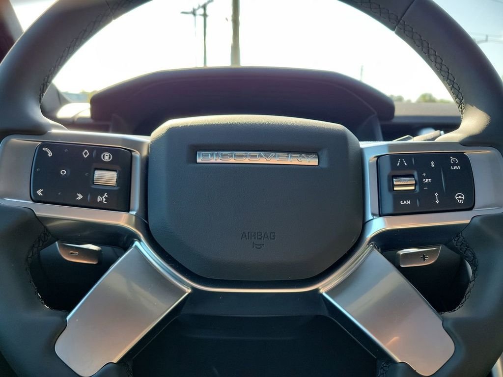 2025 Land Rover Discovery S - Photo 29