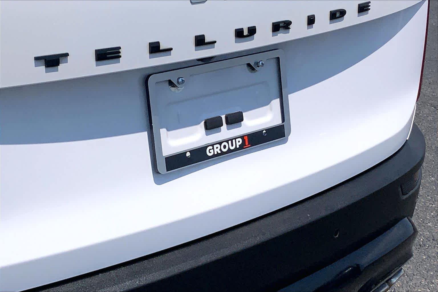 Used 2022 Glacial White Pearl Kia SX image 31