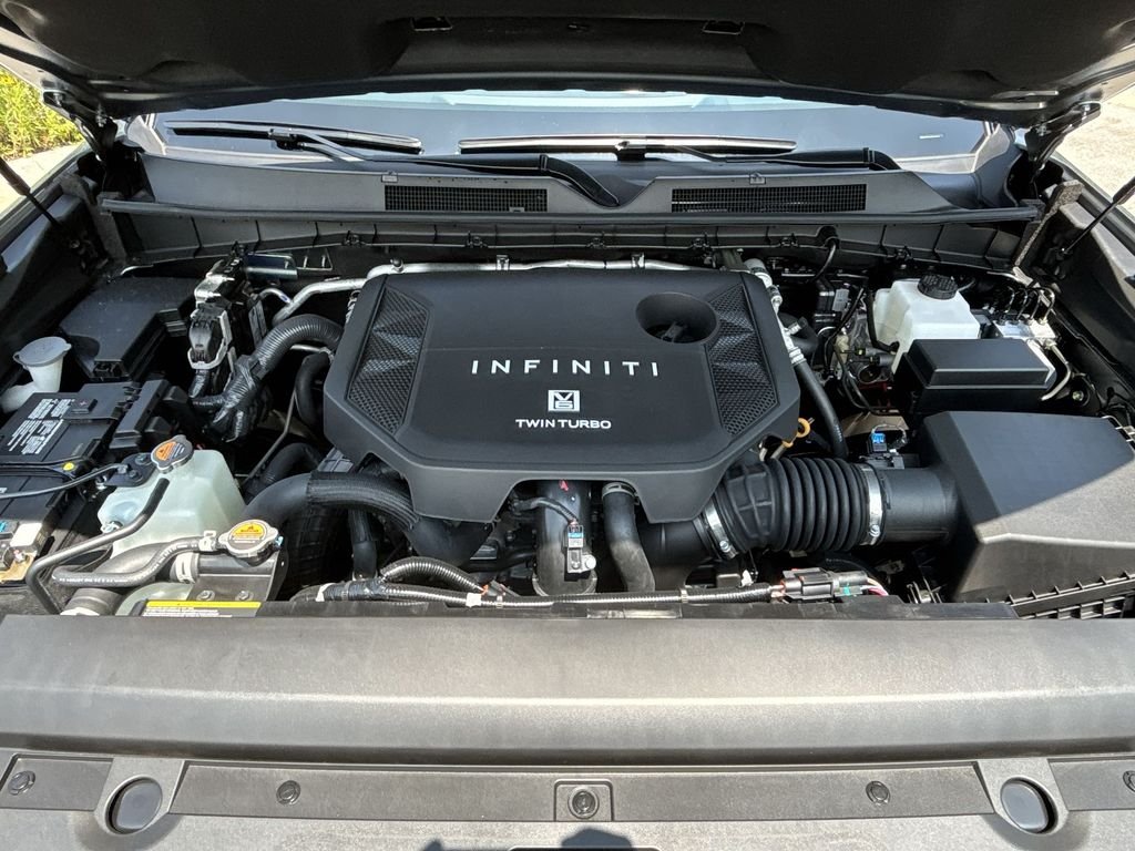 New 2027 DYNAMIC METAL INFINITI Luxe 4WD image 18