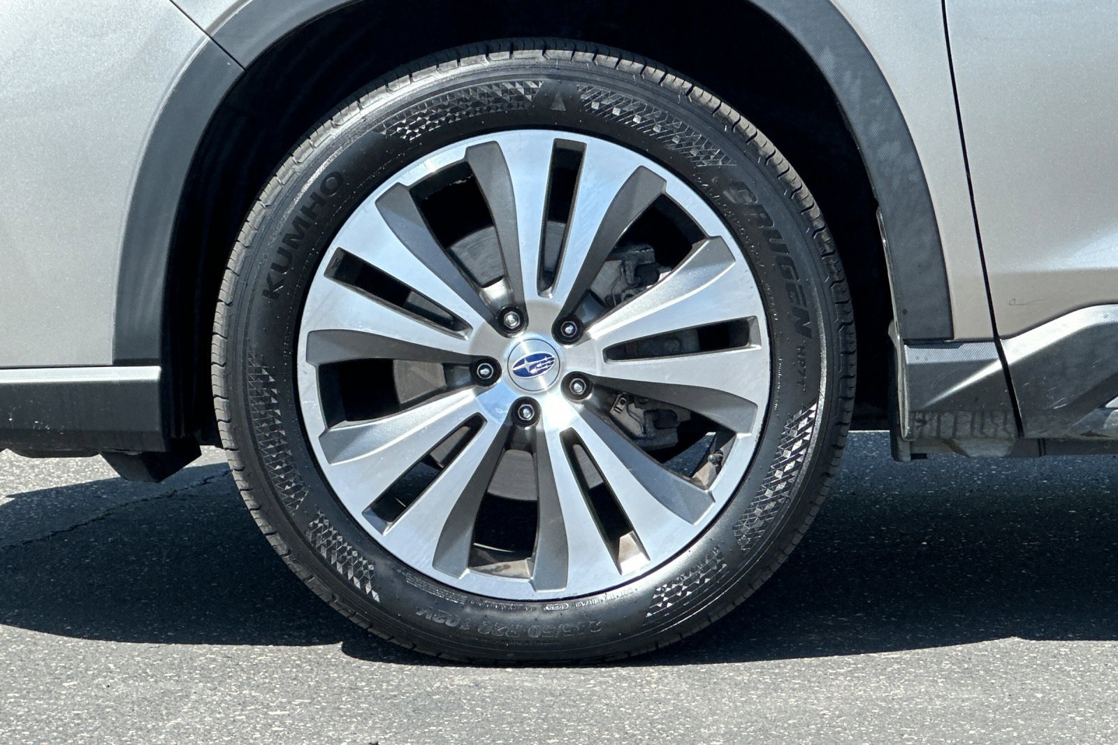 Used 2019 Tungsten Metallic Subaru Limited image 27