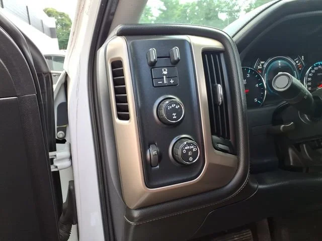Certified Used 2017 SUMMIT WHITE GMC Denali image 18
