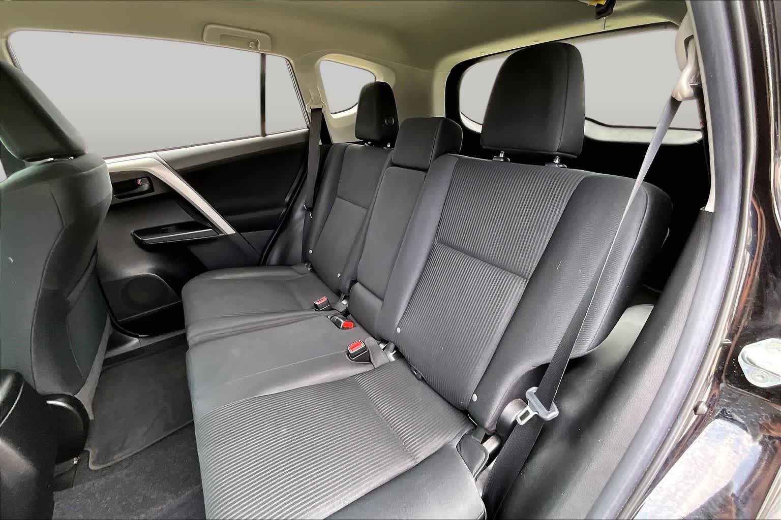 Used 2018 Black Toyota LE image 19