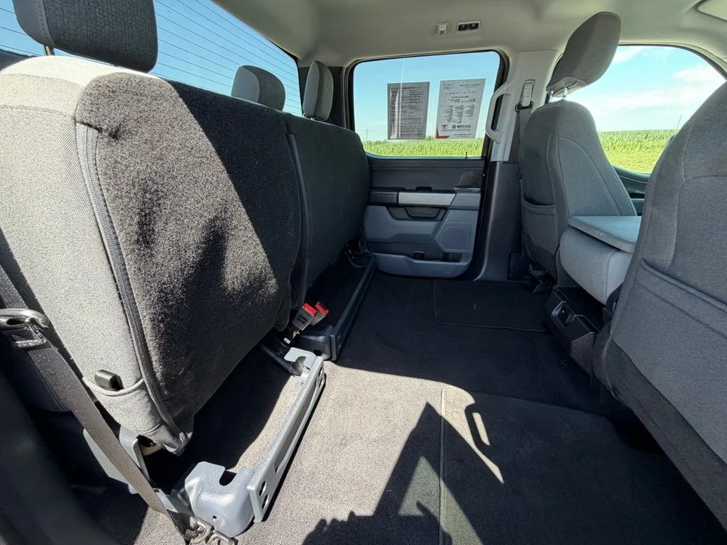 Used 2025 Black Ford XLT image 30