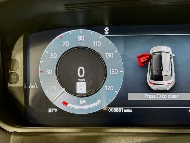 Certified Used 2026 Gray Land Rover Dynamic SE image 13