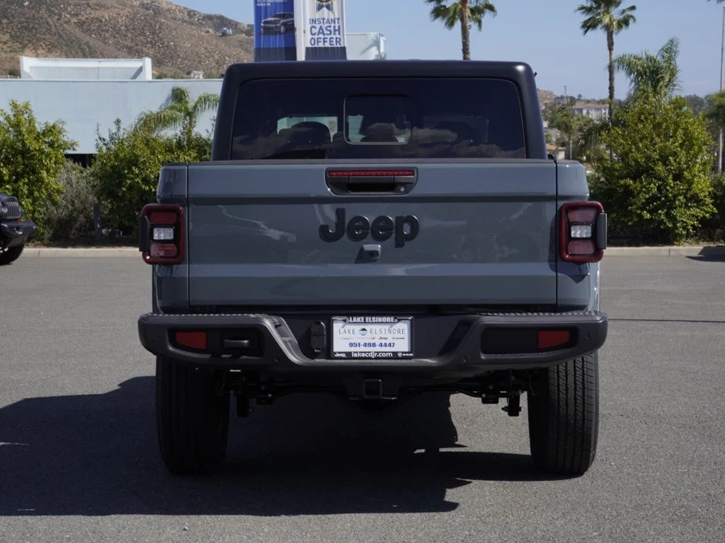 New 2026 Anvil Clear-Coat Exterior Paint Jeep Sport S image 4