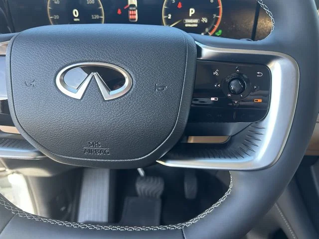 New 2027 RADIANT WHITE INFINITI Luxe 4WD image 27