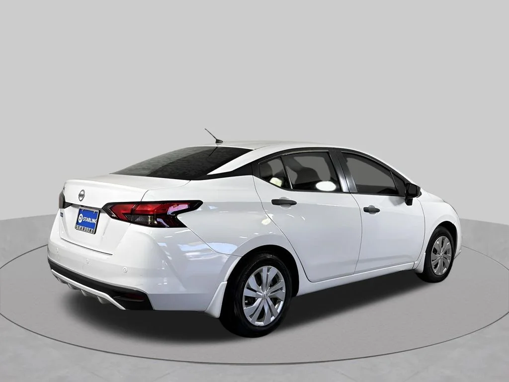 Used 2020 White Nissan 1.6 S image 9