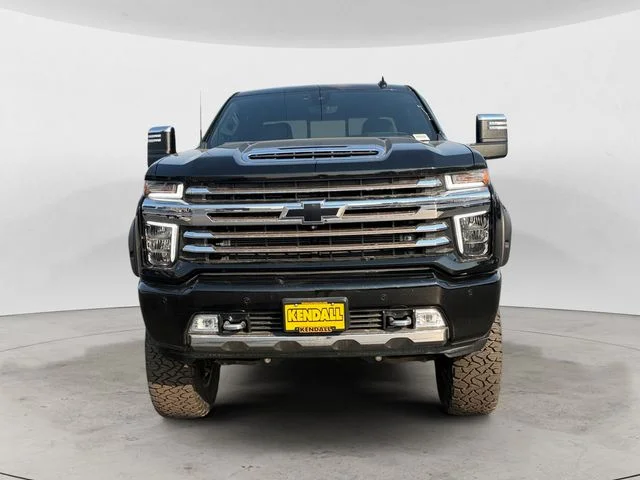 Used 2021 Black Chevrolet High Country image 2