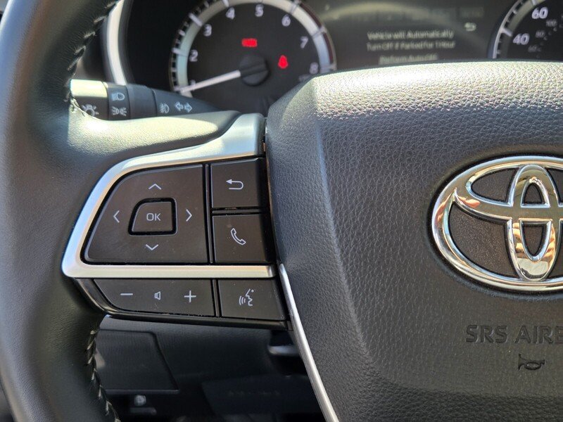 Used 2025 Silver Toyota XLE image 29