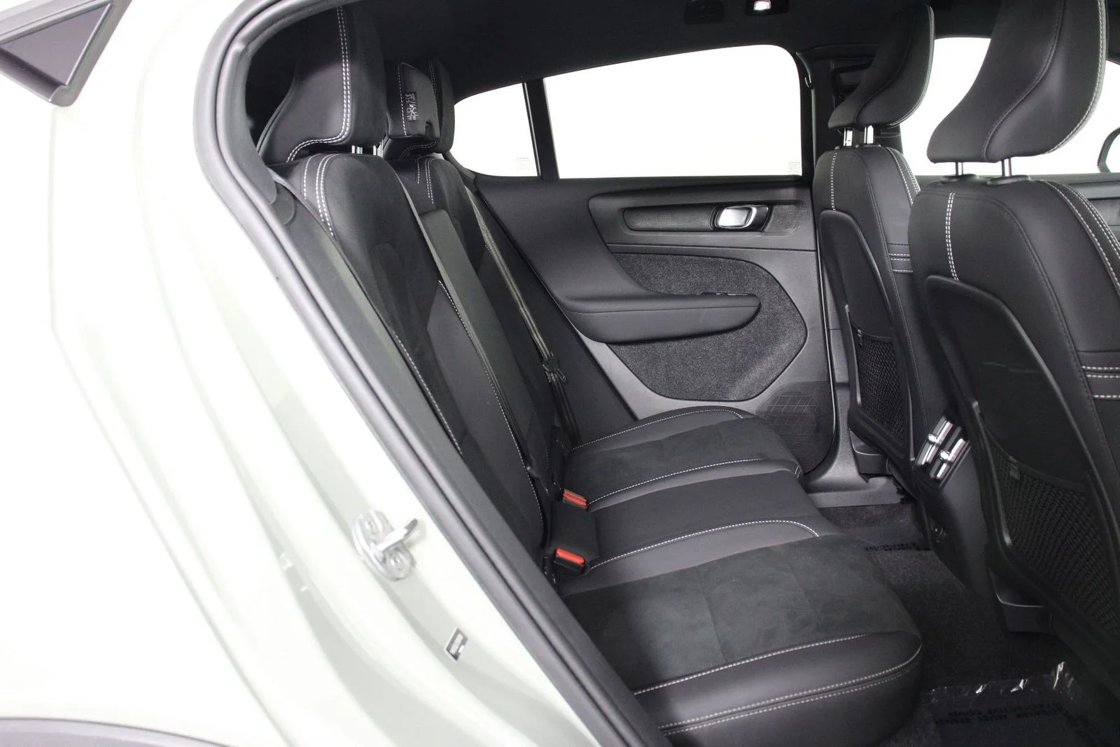 Certified Used 2023 Green Volvo Twin Plus image 28
