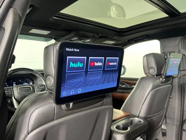 Used 2023 White GMC Denali Ultimate image 43
