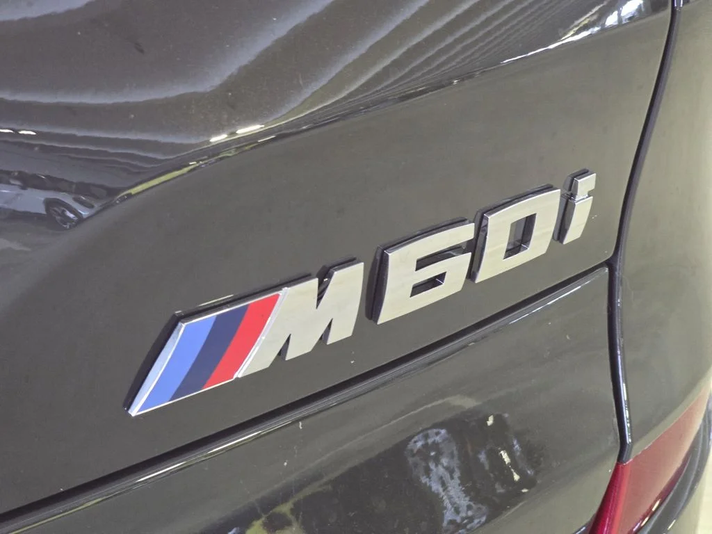 New 2026 Dravit Grey Metallic BMW M60i image 7