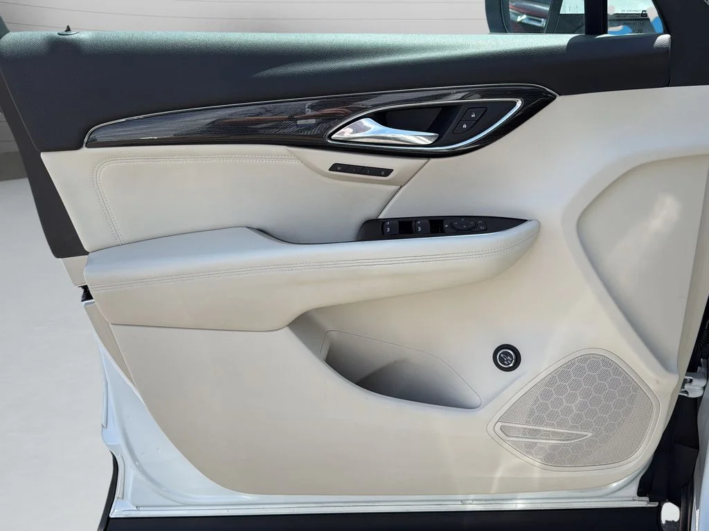 Used 2023 White Buick Essence image 11