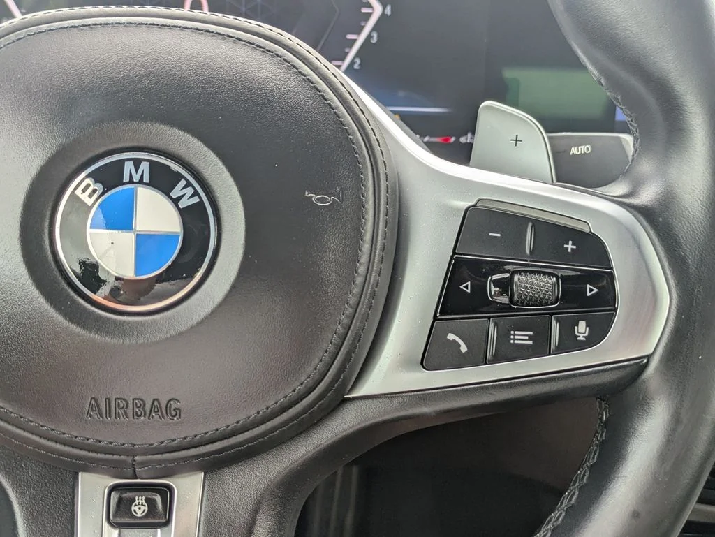 Used 2024 White BMW M440i image 16