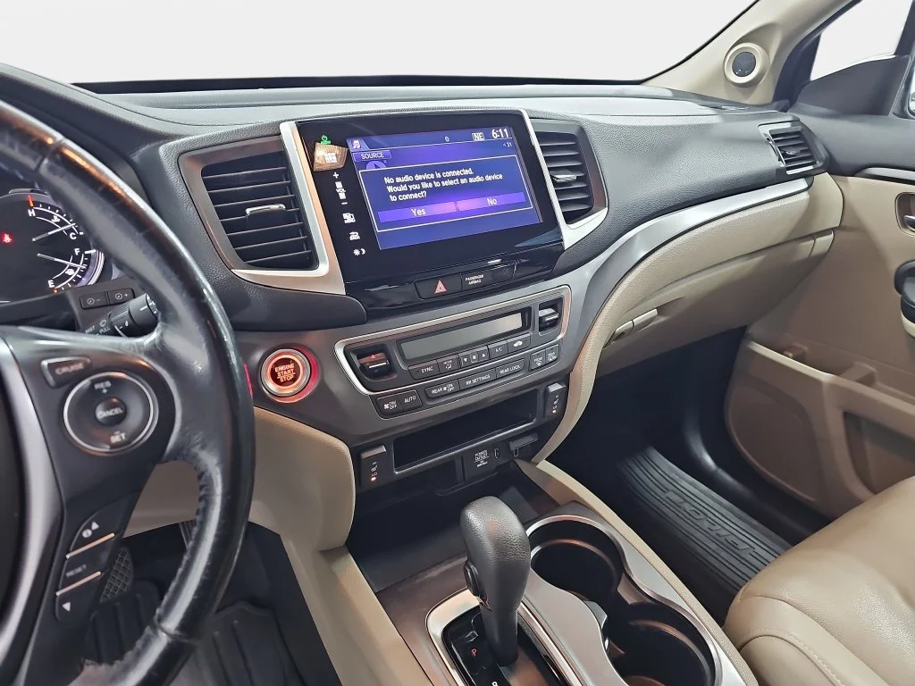 Used 2016  Honda EX-L image 22