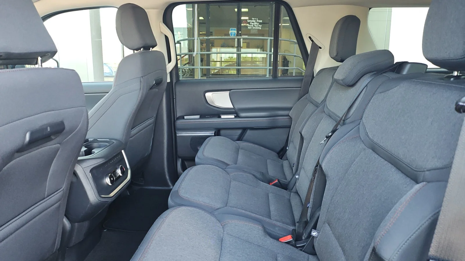 Used 2025 Gray Ford 2025 FORD EXPEDITION ACTIVE 4DR SUV 122.5 WB 4WD image 13