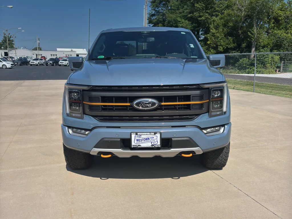 Used 2023 Azure Gray Metallic Ford Tremor image 9