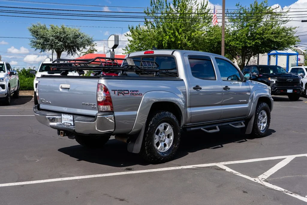 Used 2015 Silver Sky Metallic Toyota PreRunner image 5