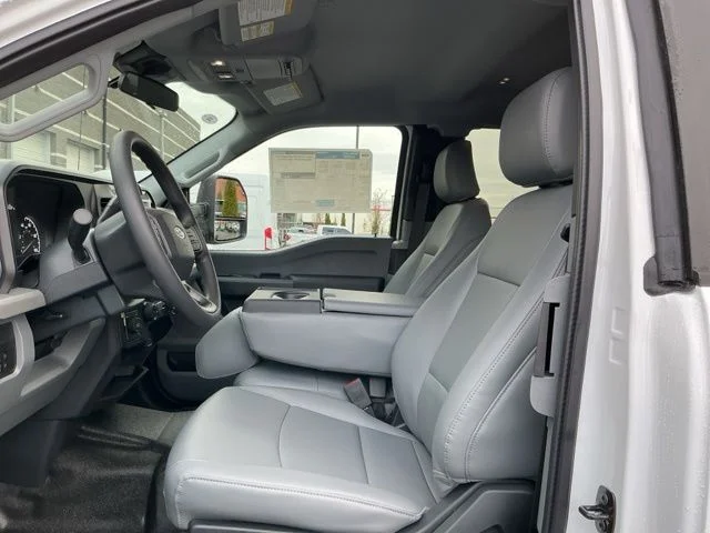 New 2026 Oxford White Ford XL image 11
