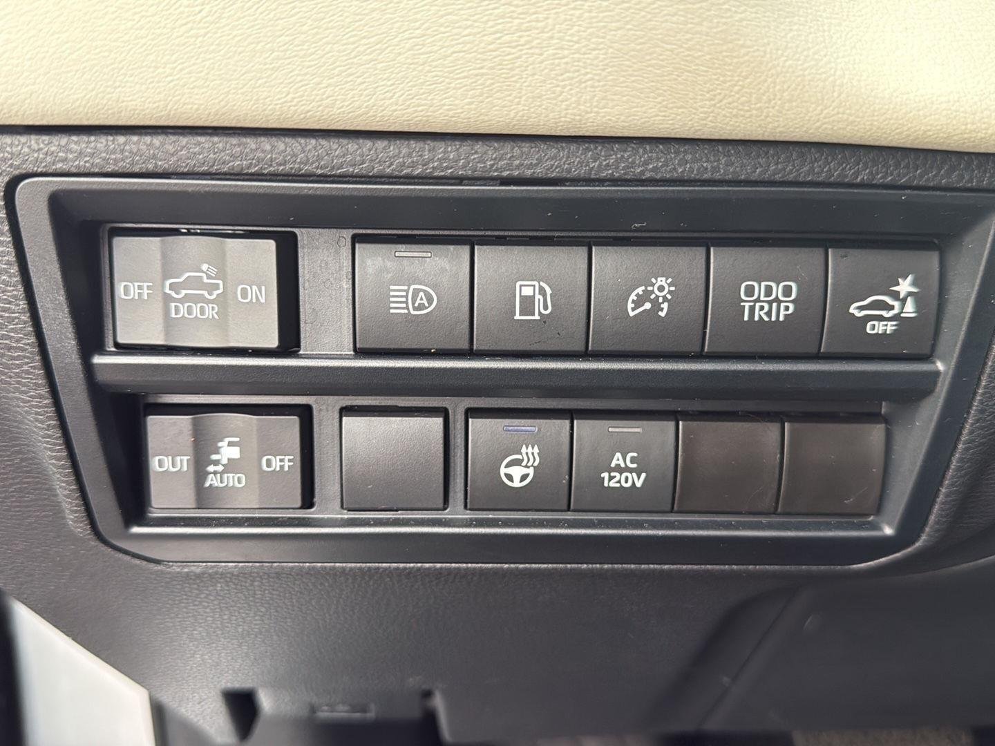 2024 Toyota Tundra Capstone - Photo 12