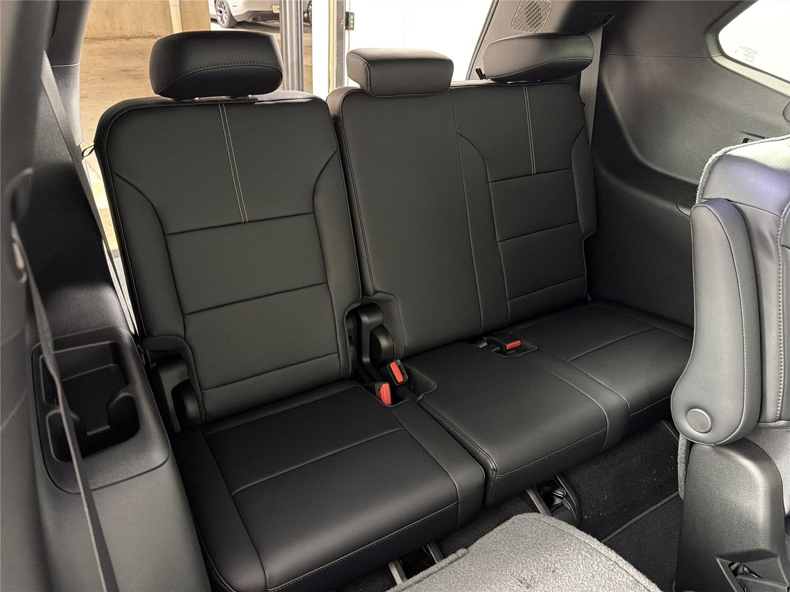 2026 GMC Acadia Elevation - Photo 14