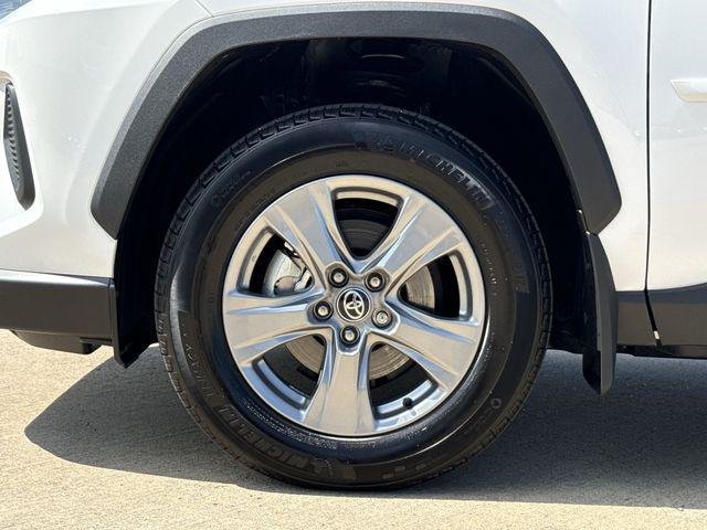 Certified Used 2025 ICE CAP Toyota  image 32