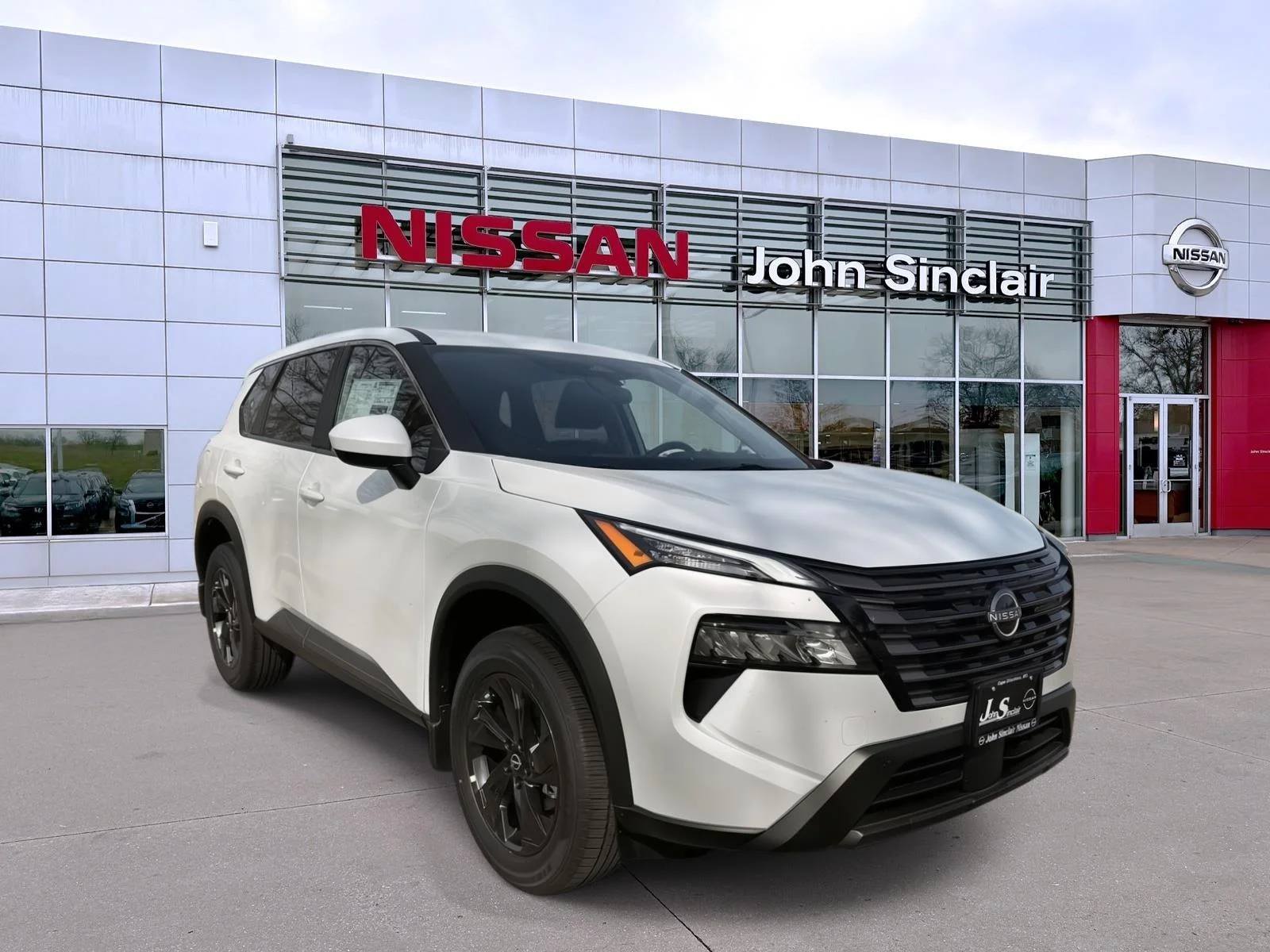 New 2026 Everest White Pearl Tricoat Nissan SV image 1