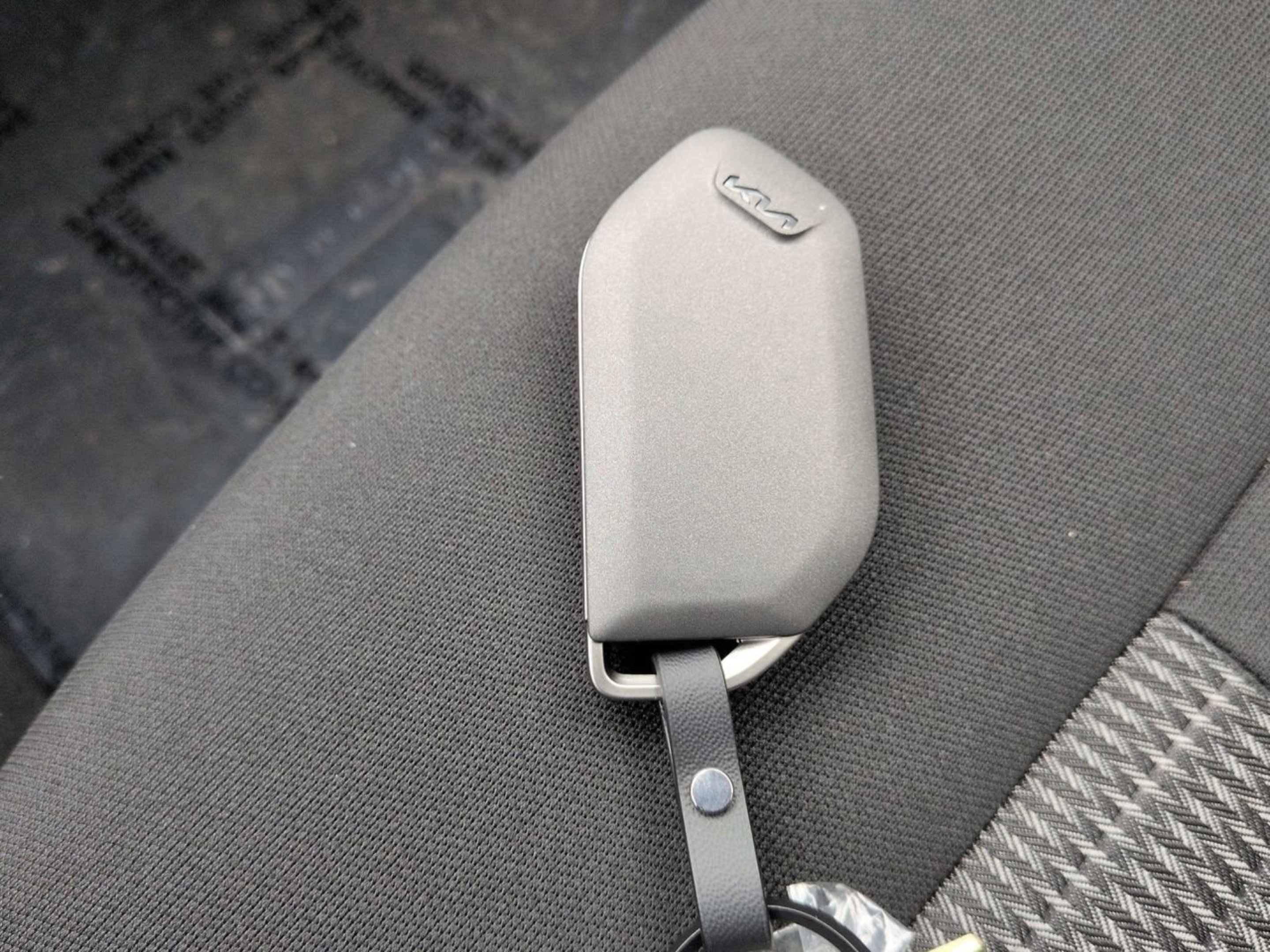 New 2026 Ivory Silver Kia LX image 32