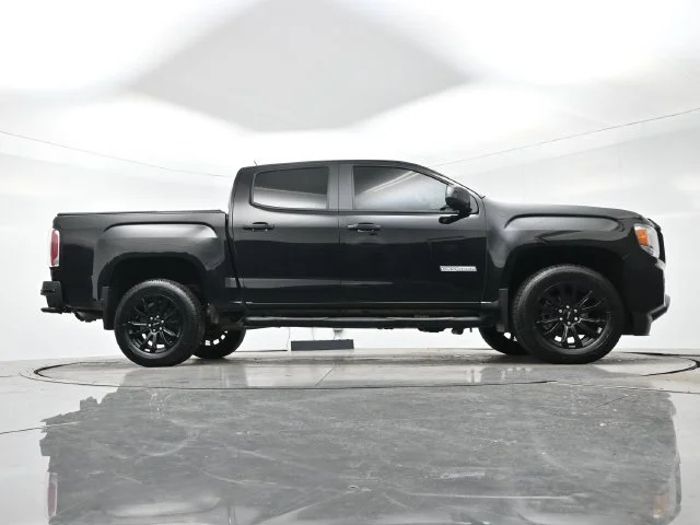 Used 2022 ONYX BLACK GMC 2WD Elevation image 29