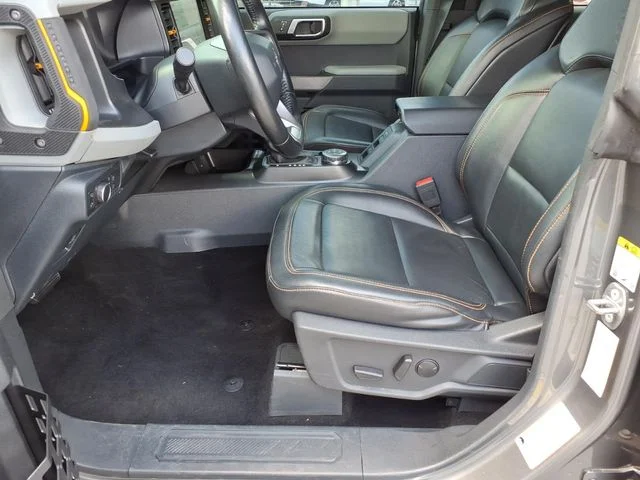 Used 2022 Gray Ford Badlands image 17
